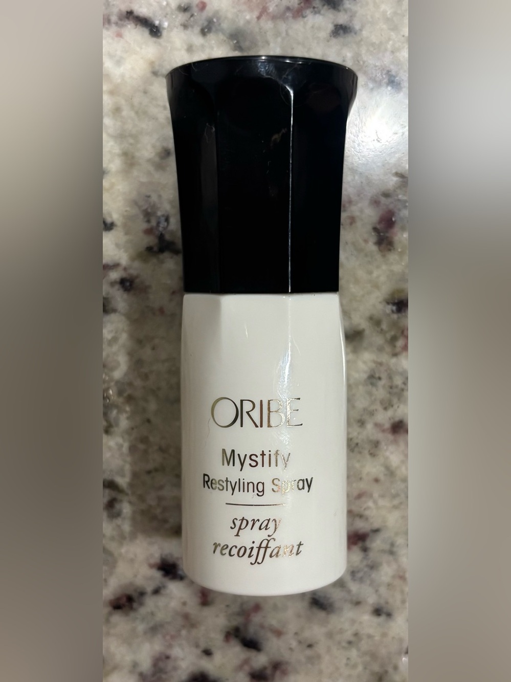 Oribe Mystify Restyling Spray